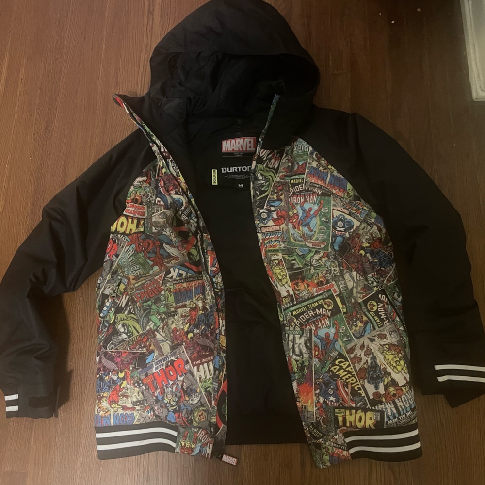 Burton Marvel Snow / Rain Jacket. Kids Medium.